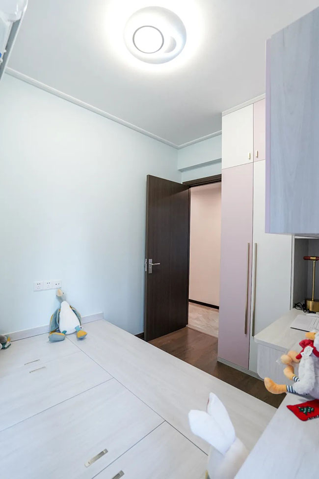 96㎡三居，巧妙延申玄關(guān)餐廳空間感，打造精致雅居